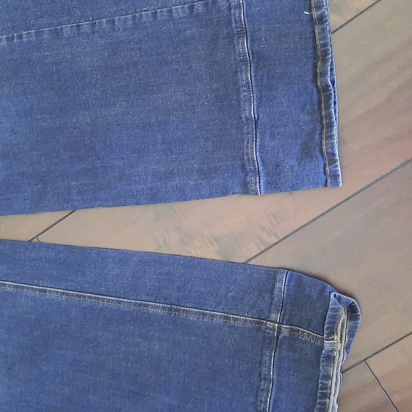 Free People Wide Leg Jeans - Picture 4 of 8